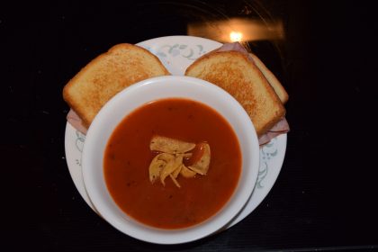 tomato soup and sandwich